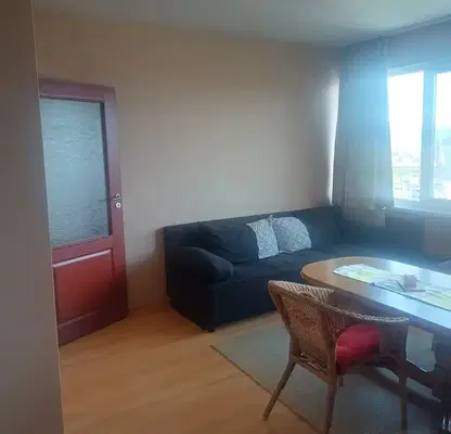 Photo 4 — Two-room apartment in Reduta with elevator and video surveillance