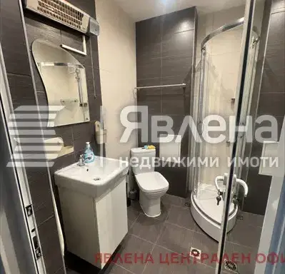 Снимка 5 — Двустаен апартамент с балкон в кв. Редута, София