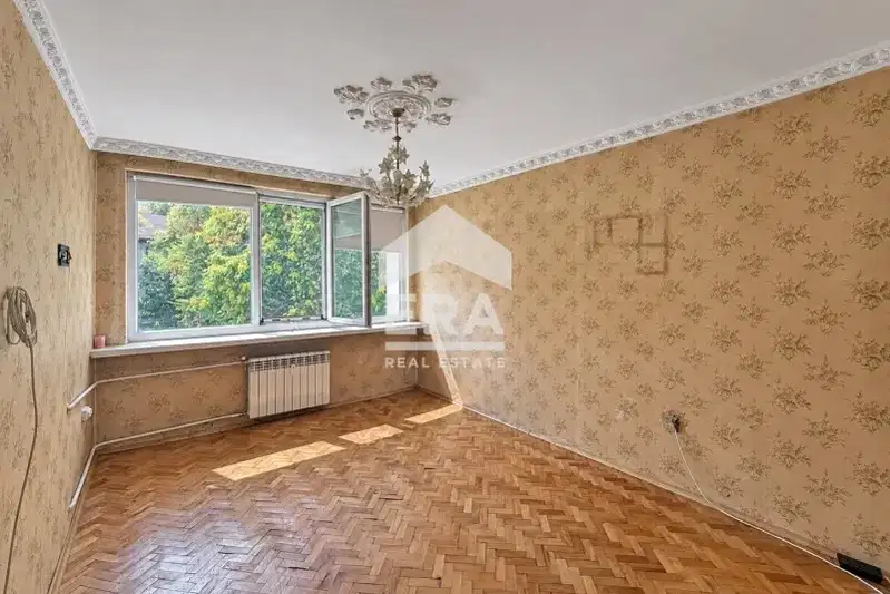 3-bedroom apartment in Sofia, Serdika