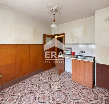 Photo 4 — 3-bedroom apartment in Sofia, Serdika