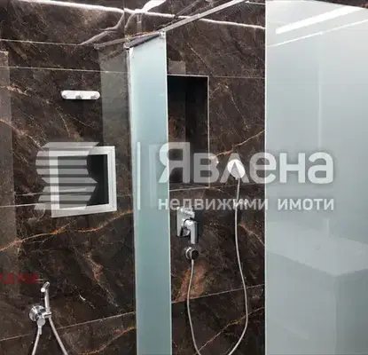 Снимка 4 — Тристаен апартамент с гараж в кв. Сердика, София