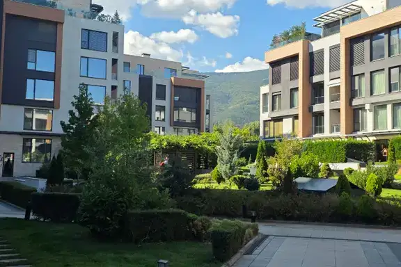 3-bedroom apartment in Sofia, Simeonovo
