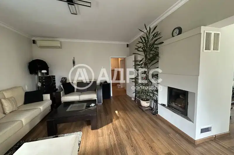 Three-room apartment with terrace in Slatina, Sofia