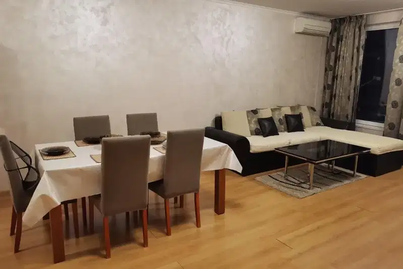 Three-room apartment in Slatina with parking space and elevator