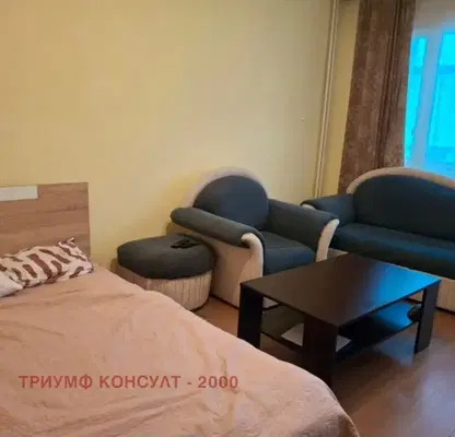 Photo 2 — One-room apartment in Slatina with glazed balcony