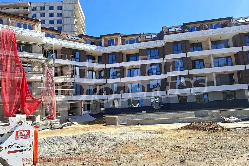 3-bedroom apartment in Sofia, Slaviya