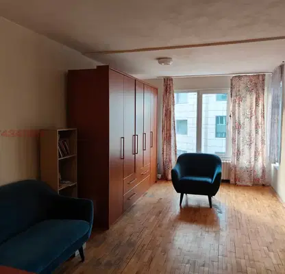 Photo 2 — Four-room apartment in Strelbishte with garage and elevator