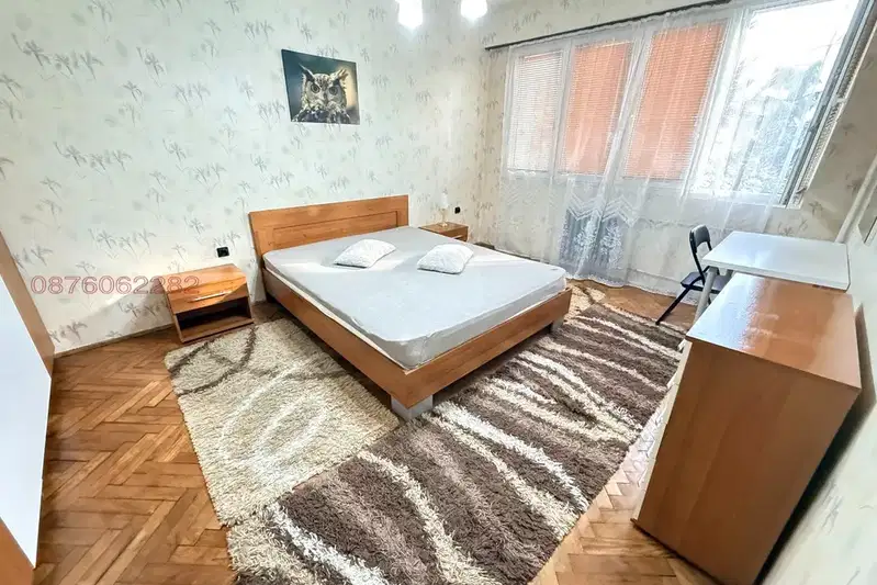 Spacious 3-room apartment in Strelbishte with two terraces