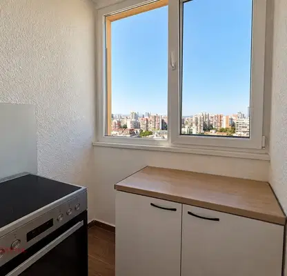 Снимка 4 — Тристаен апартамент с 3 тераси в Стрелбище, София