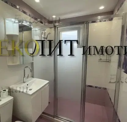 Снимка 5 — Тристаен апартамент с панорамна тераса в Стрелбище, София