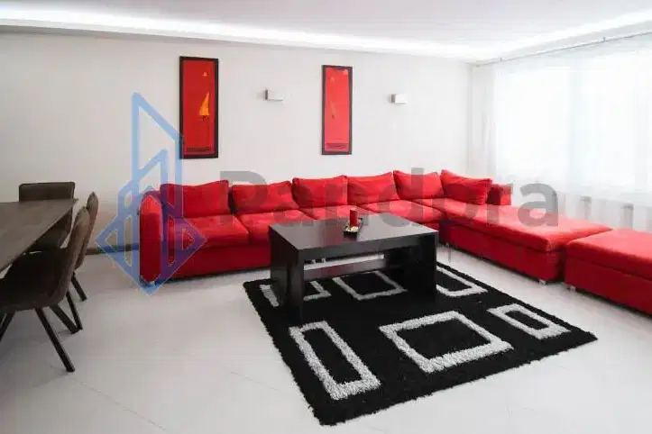3-bedroom apartment in Sofia, Strelbishte