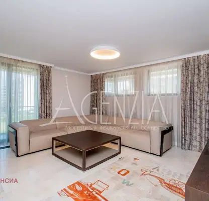 Photo 5 — Spacious 3-room apartment in Studentski Grad with two terraces