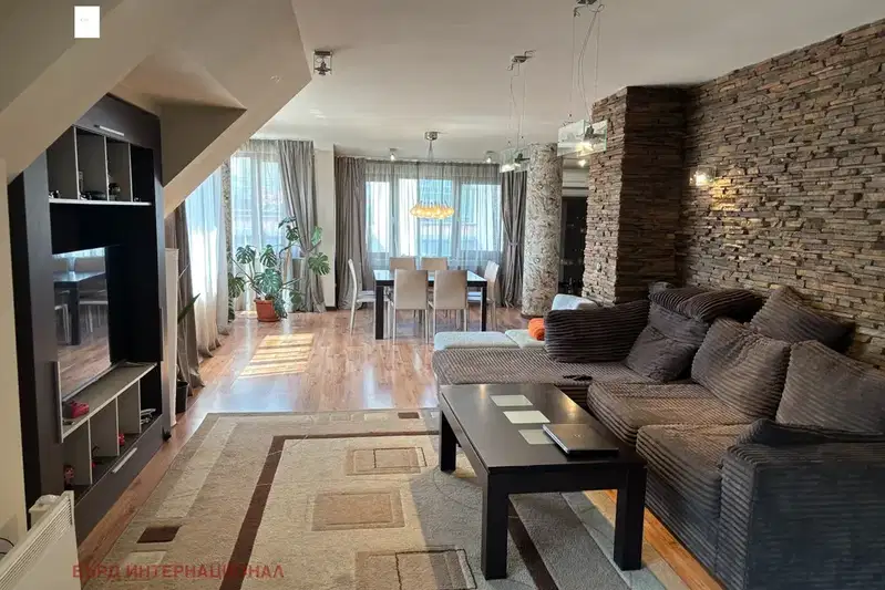 4-bedroom apartment in Sofia, Studentski Grad