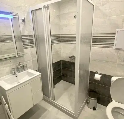 Photo 5 — One-room apartment in Studentski Grad with elevator