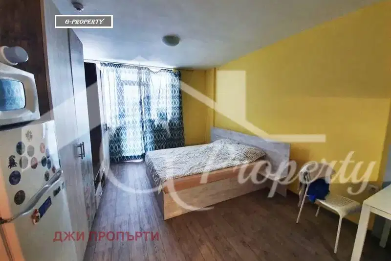 One-room apartment in Studentski Grad with elevator
