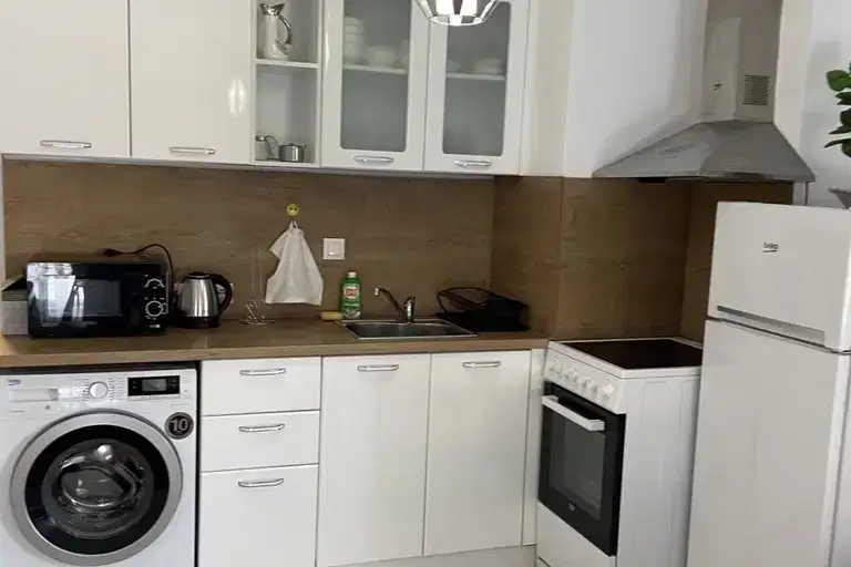 One-room apartment in Studentski Grad with functional layout