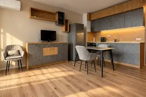 One-room apartment in Studentski Grad with balcony