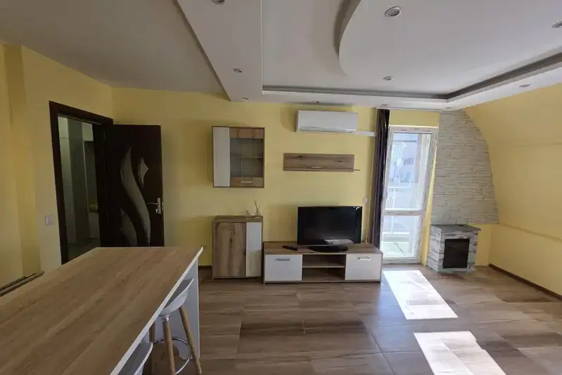 Two-room apartment with parking space in Studentski Grad, Sofia