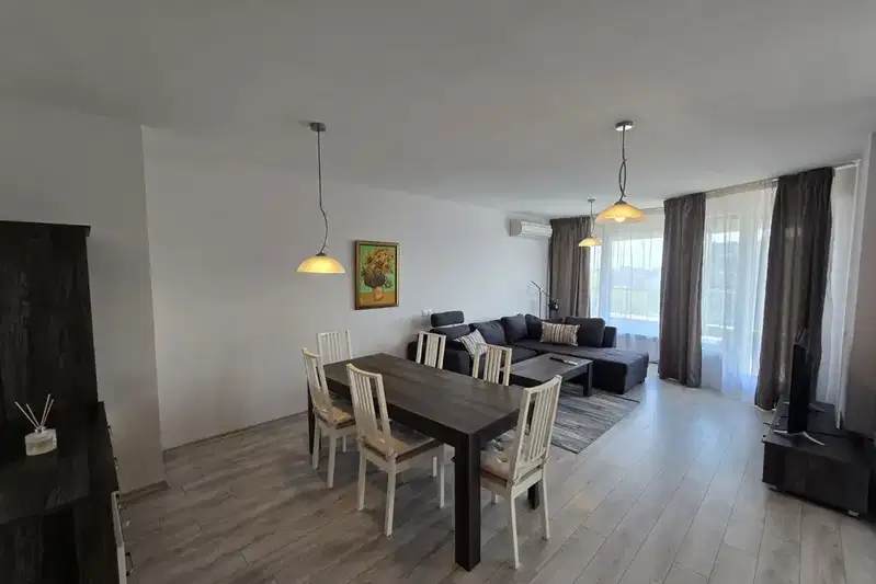 3-bedroom apartment in Sofia, Studentski Grad