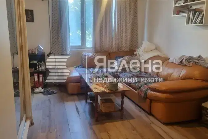 One-room apartment in Suhata reka with east aspect