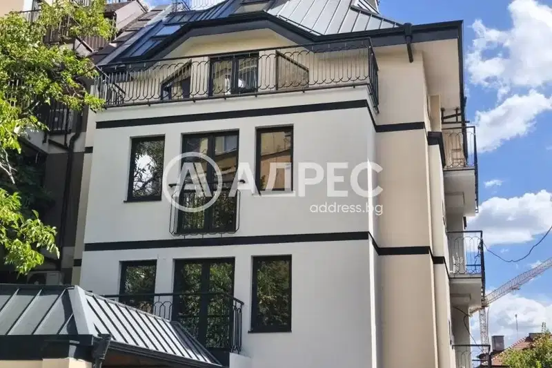 Two-room apartment in Sukha reka with terrace and parking