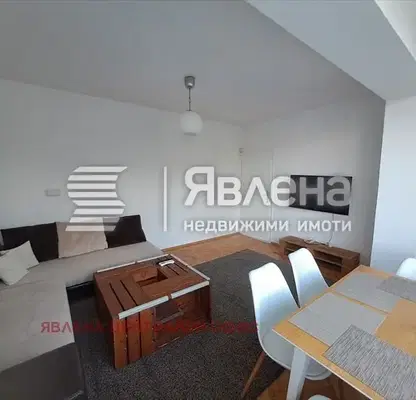 Снимка 2 — Двустаен апартамент в Сухата река с балкон на 2-ри етаж