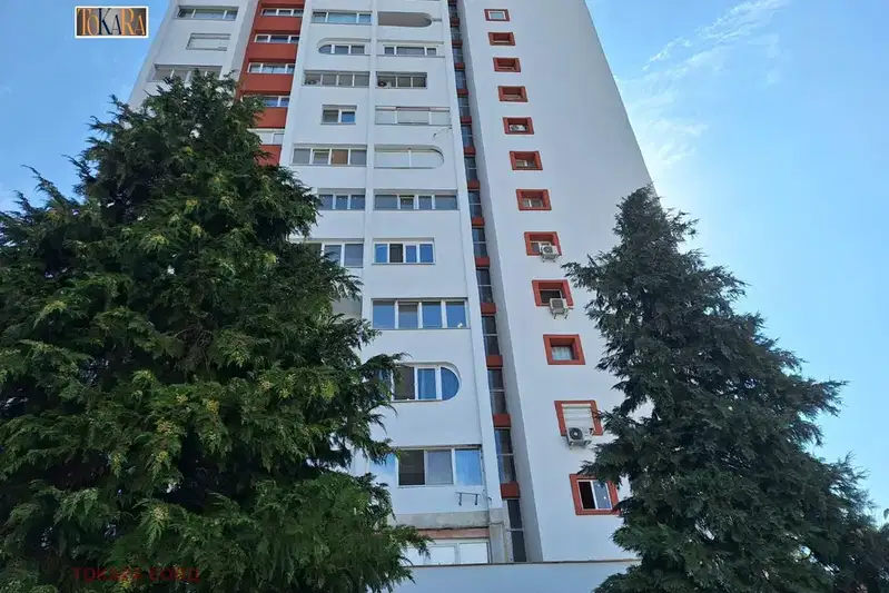 Двустаен апартамент в Света Троица с югозападно изложение