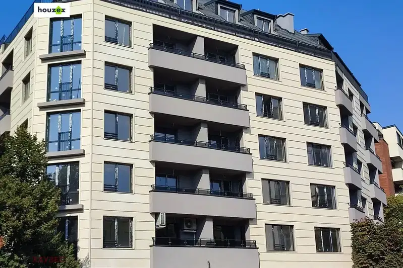 Two-room apartment in Sveta Troitsa with terrace and elevator