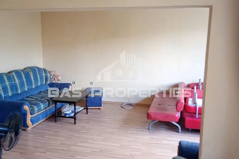 4-bedroom apartment in Sofiya, Sveta Troica