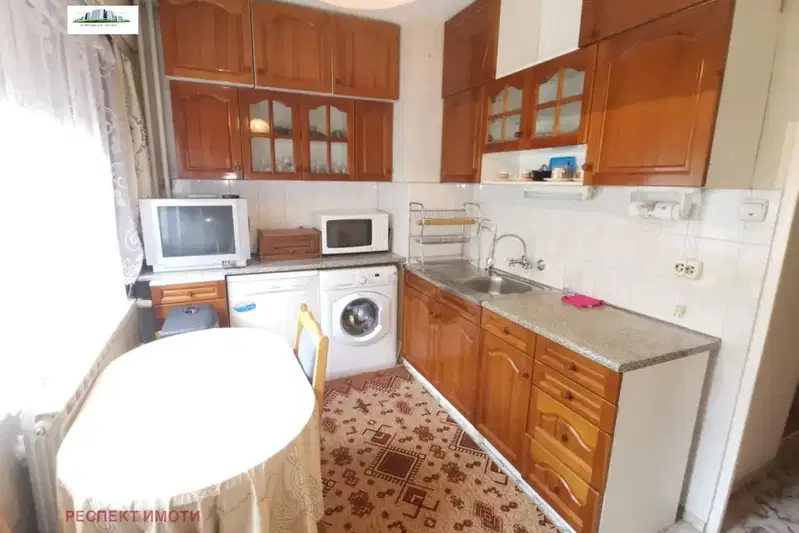 3-room apartment in Sveta Troitsa with two glazed terraces