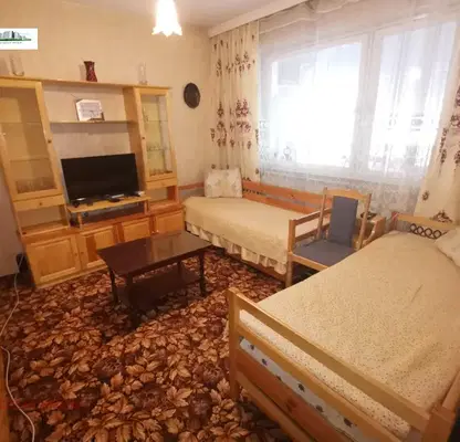 Снимка 3 — 3-стаен апартамент в Света Троица с две остъклени тераси