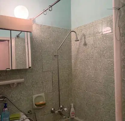 Photo 4 — Two-room apartment in Svoboda with elevator and close to park
