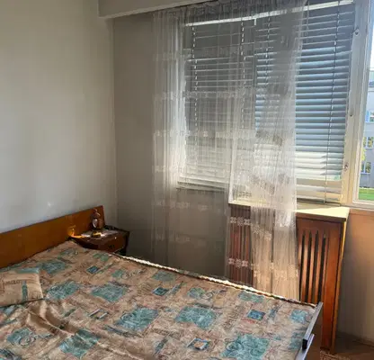 Photo 5 — Two-room apartment in Svoboda with elevator and close to park