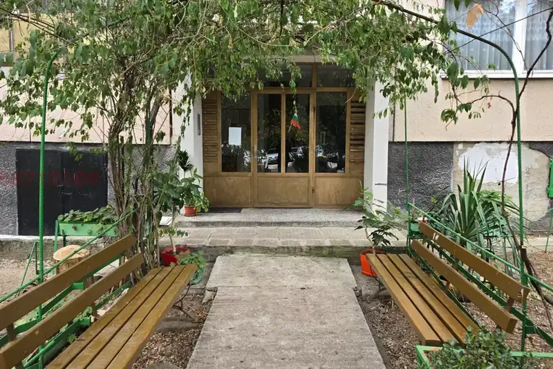 3-bedroom apartment in Sofia, Svoboda