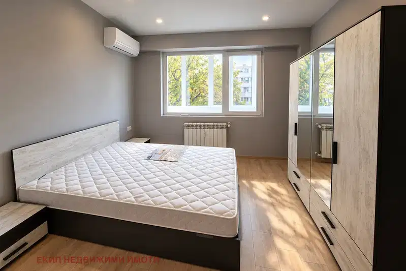 2-bedroom apartment in Sofia, Svoboda