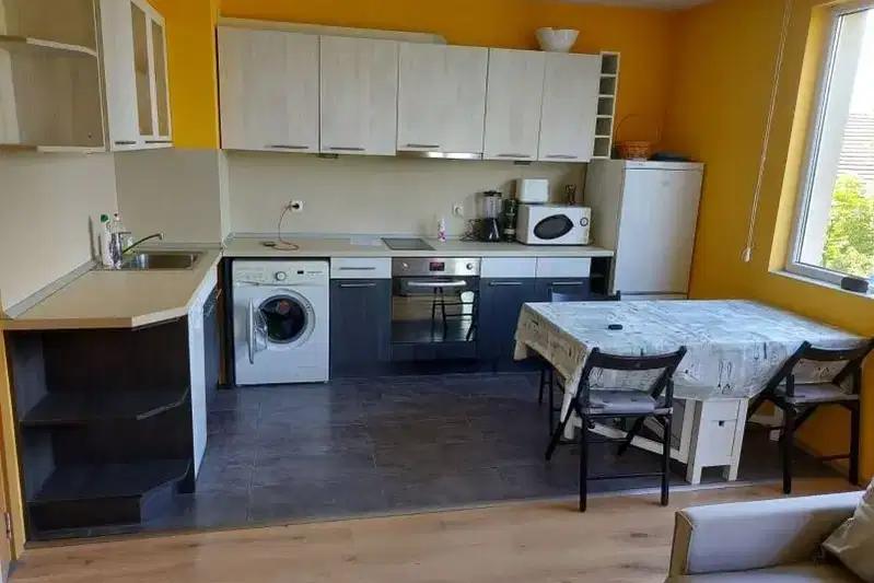 2-bedroom apartment in Sofia, Tolstoi