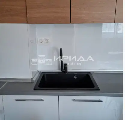Photo 4 — Two-room apartment 72 sq m in Vitosha district, Sofia
