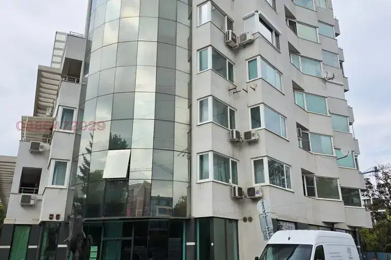 Тристаен апартамент с панорама към Витоша в София, Витоша