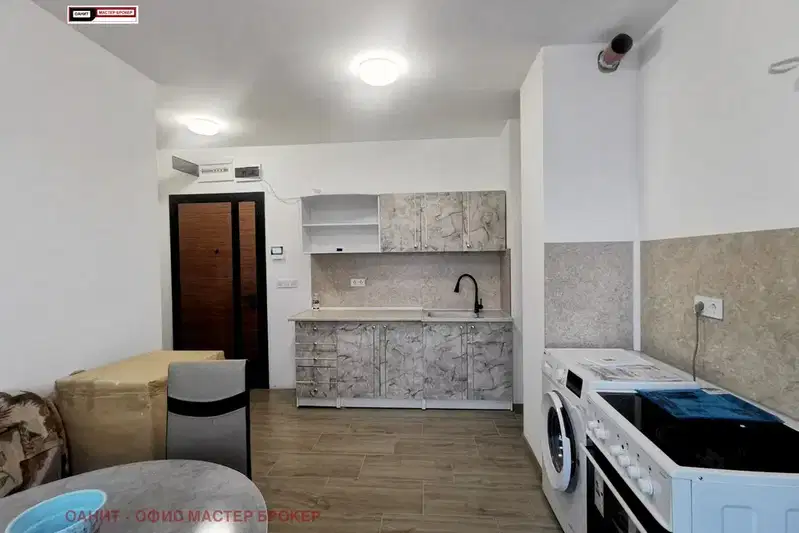 Two-room apartment with balcony in Vitosha, Sofia