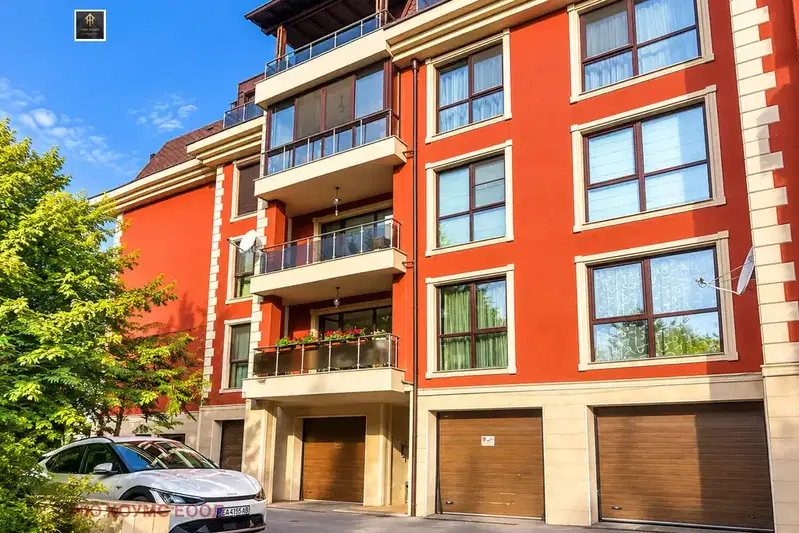 Spacious 3-room apartment in Vitosha with glazed terrace