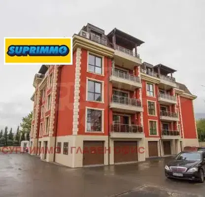 Снимка 2 — Тристаен апартамент с тераса в кв. Витоша, София