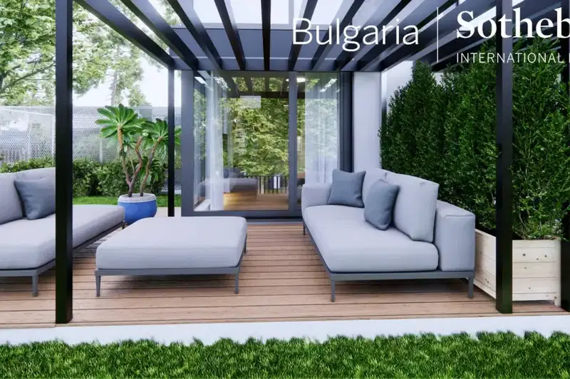 4-room apartment with yard and garage in Kinotsentara, Sofia