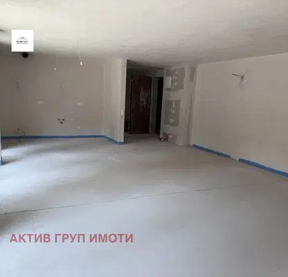 Снимка 5 — Просторен 3-стаен апартамент в Яворов с голяма тераса