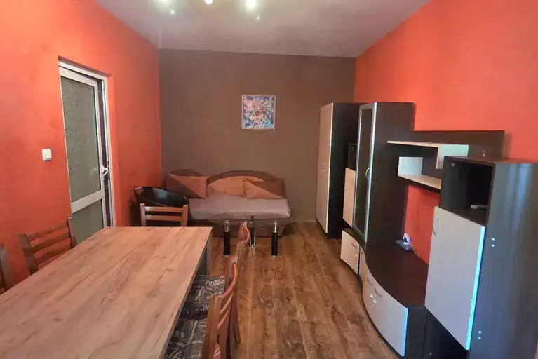 Two-room apartment near Zapaden Park in Sofia
