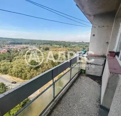 Photo 3 — Two-room apartment with two terraces in Zapaden Park, Sofia