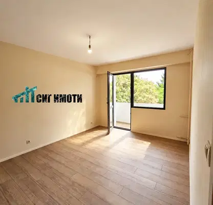 Снимка 5 — Тристайен апартамент с балкон в Западен парк, София