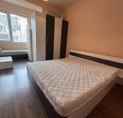 Photo 2 — One-room apartment in Zona B-18 with elevator and internet