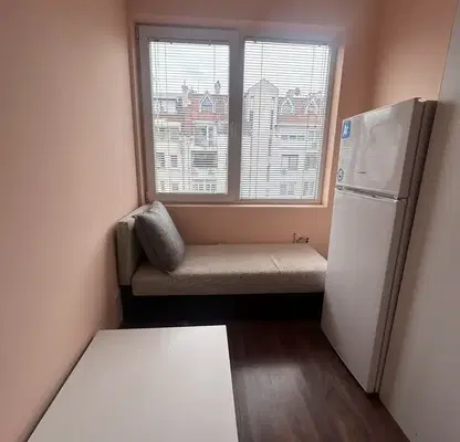 Photo 3 — One-room apartment in Zona B-18 with elevator and internet