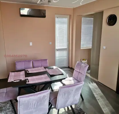 Photo 2 — 3-bedroom apartment in Sofia, Zona B-18