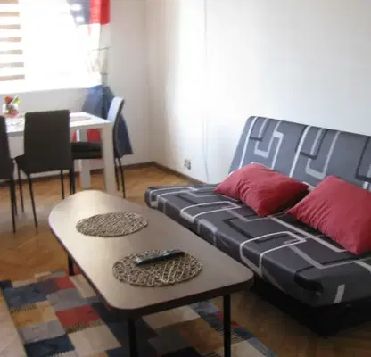 Photo 3 — Two-room apartment in Zona B-19, Bulgaria Blvd, Aleksandar Stamboliyski with balcony